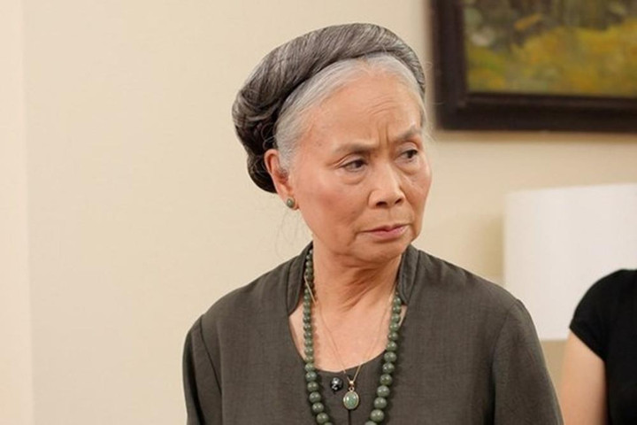 NSƯT Ngọc Thoa hài lòng với cuộc sống hiện tại.