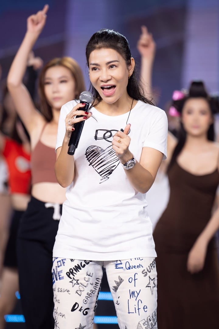 Thu Minh là ca sĩ khách mời trong đêm chung khảo toàn quốc. Nữ ca sĩ tập luyện hăng say và hứa hẹn “đốt cháy” sân khấu trong đêm thi.