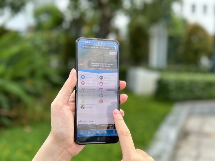 App du lịch giúp khách hàng dễ dàng tìm kiếm thông tin.