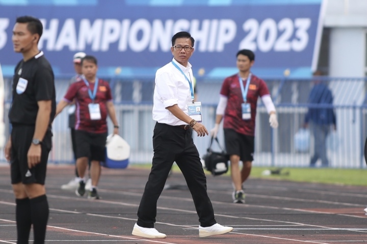 HLV Hoàng Anh Tuấn vẫn mong các học trò có thể khắc phục những lỗi đã mắc phải và tién bộ hơn ở trận chung kết.