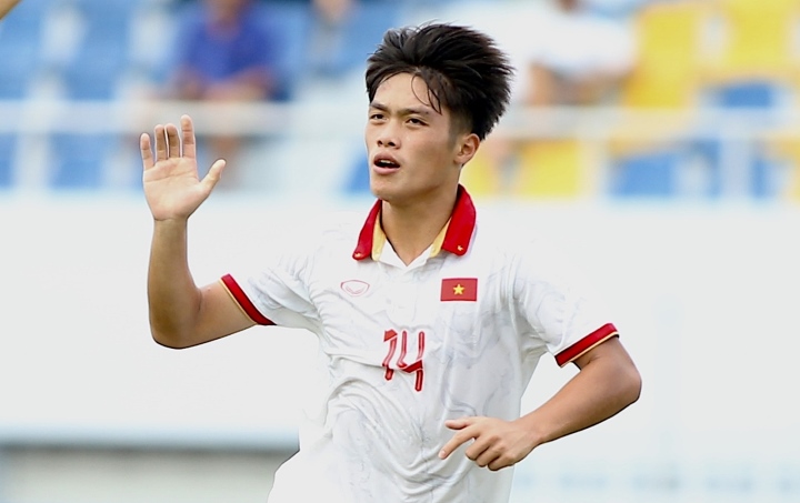 Nguyễn Quốc Việt là một trong 3 cầu thủ U23 Việt Nam có thể đe dọa hàng thủ U23 Indonesia.
