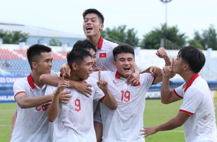 U23 Việt Nam gặp U23 Malaysia tại bán kết U23 Đông Nam Á 2023.