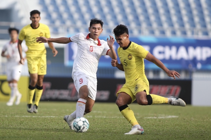 Nhìn chung, các trụ cột của U23 Việt Nam đã thể hiện được vai trò của mình. U23 Việt Nam dần vượt qua sức ép từ U23 Malaysia và kiểm soát lại thế trận cuối hiệp 2.