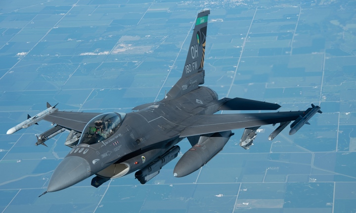 Hình ảnh tiêm kích F-16. (Ảnh: USAF)
