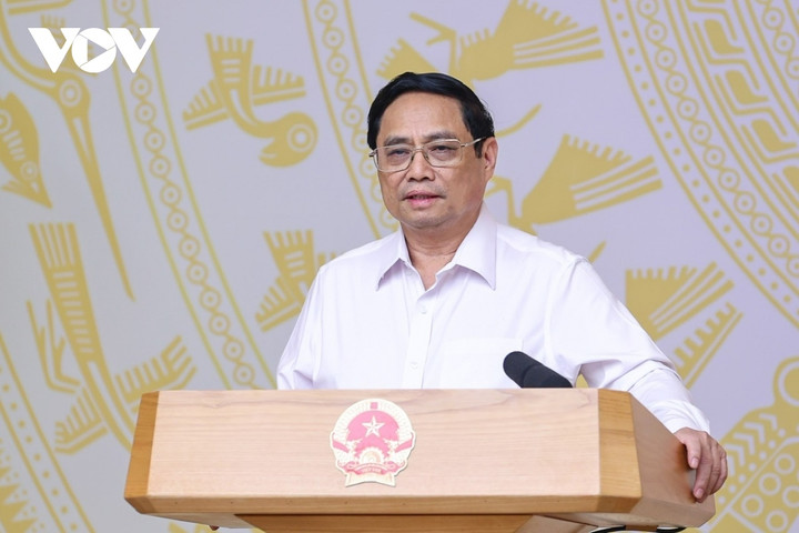 Thủ tướng phát biểu tại phiên họp.