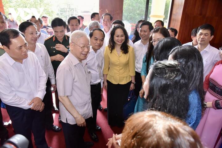 Đảng bộ tỉnh Lạng Sơn nhiều năm liền đạt danh hiệu trong sạch, vững mạnh.