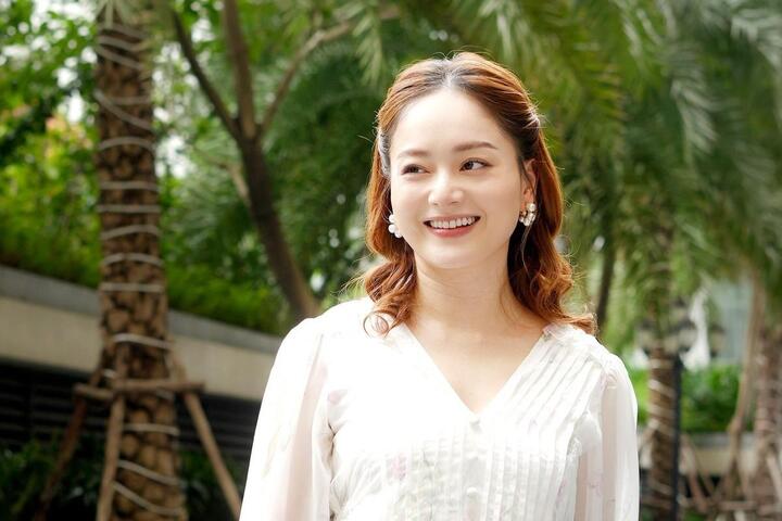Lan Phương tiết lộ, cô từng nhận được lời mời vào vai Phương trong phim nhưng cuối cùng lại đảm nhận vai Hà. Về quyết định này của đạo diễn và nhà sản xuất, cô đoán rằng, có thể do họ cảm thấy Hà có nhiều trạng thái cảm xúc, khó thể hiện và đa chiều hơn. Nhân vật này giúp cô thể hiện nhiều khả năng của mình.