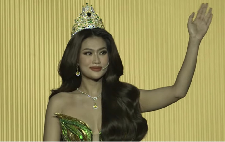 "Cảm ơn tất cả mọi người đã cười cùng tôi, khóc cùng tôi trong suốt nhiệm kỳ. Thiên Ân không phải người hoàn hảo nhưng tôi luôn yêu những thứ đó. Tôi sẽ tiếp tục cống hiến cho tới khi bản thân không còn có thể. Xin mọi người hãy nhớ tới một cô gái có tên Đoàn Thiên Ân - Miss Grand Vietnam".