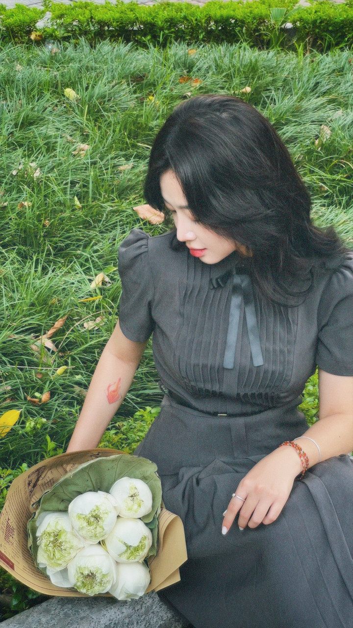 Kiểu chụp ảnh không lộ mặt cũng rất đẹp.