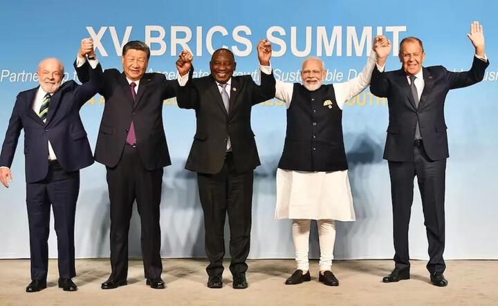 Các nhà lãnh đạo BRICS tại hội nghị thượng đỉnh ở Johannesburg, Nam Phi. (Ảnh: GCIS)