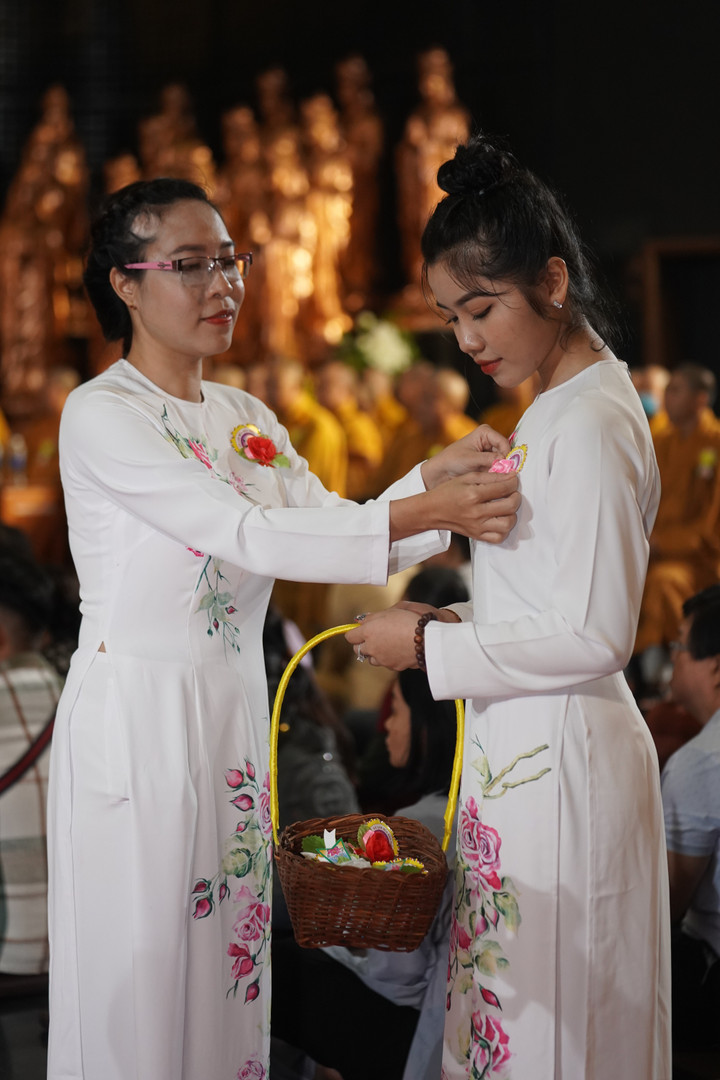 Mùa Vu Lan báo hiếu, hàng nghìn Phật tử hành hương về Núi Bà Đen - 5