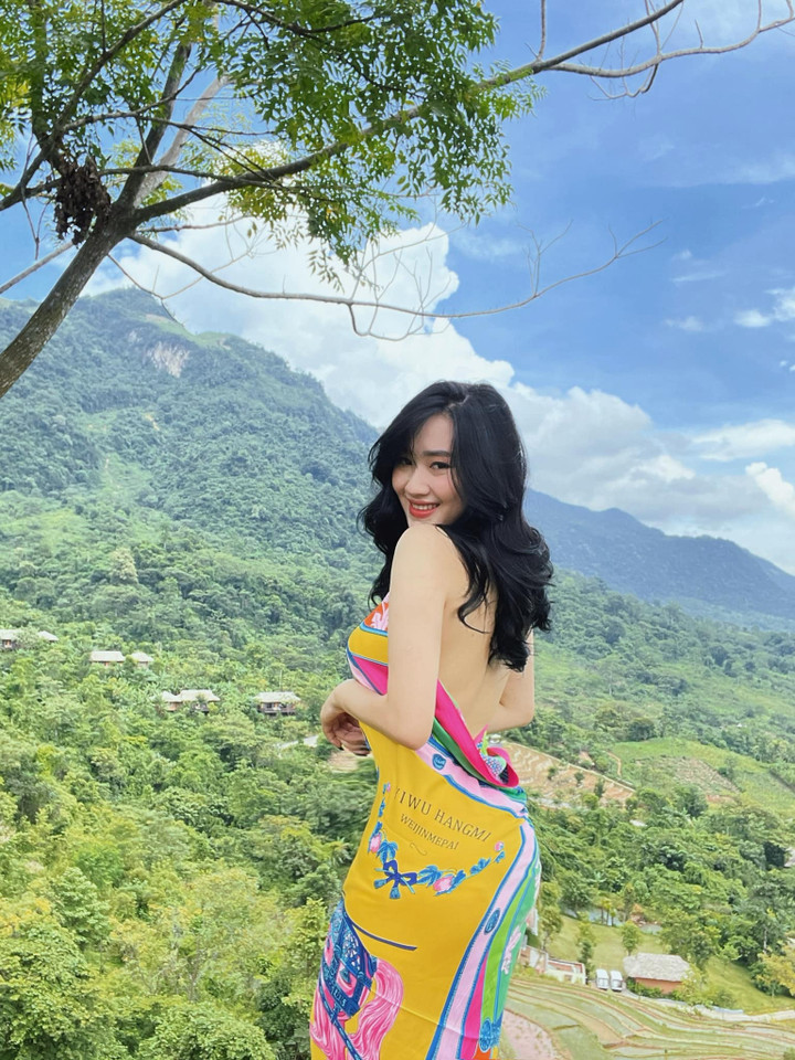 Khi xây dựng nhân vật Nhung và giao cho Đào Phương Anh thể hiện, đạo diễn Nguyễn Mai Hiền cho biết đây là thách thức mà anh dành cho nữ diễn viên vừa tốt nghiệp: " Tôi cũng đặt ra thách thức cho Phương Anh, diễn làm sao để khán giả không chỉ ghét mình, mà còn phải khiến cho họ hiểu đó chỉ là những phút giây bồng bột của Nhung".