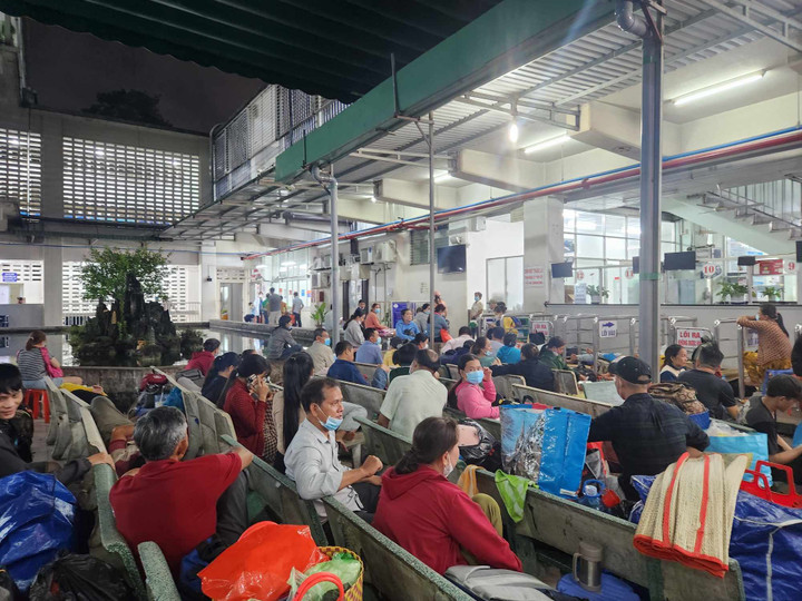 Khu cấp cứu Bệnh viện Chợ Rẫy. (Ảnh: Lâm Ngọc)