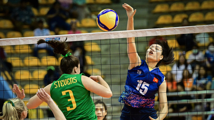 Đội tuyển nữ Việt Nam thể hiện sức mạnh vượt trội so với Australia. (Ảnh: Liên đoàn bóng chuyền châu Á)