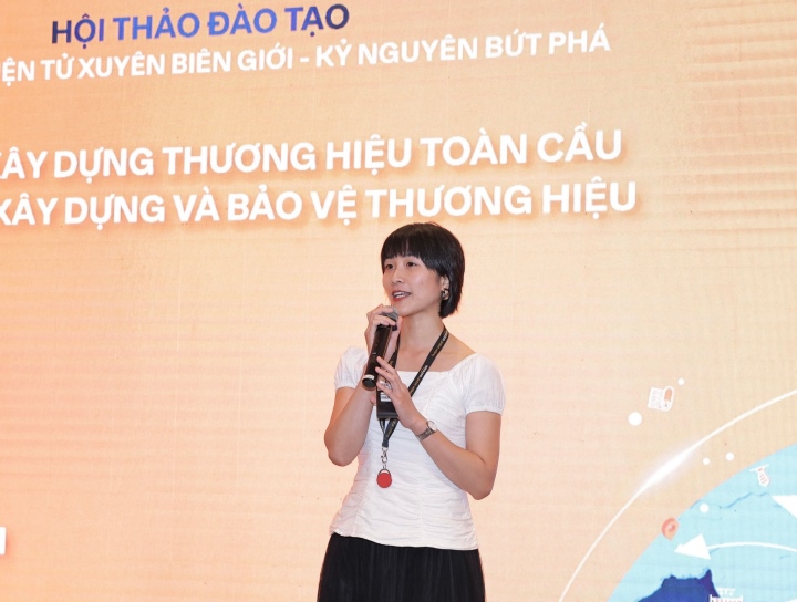 Bà Phạm Ngọc Anh, Quản lý tài khoản cấp cao của Amazon Global Selling Việt Nam.
