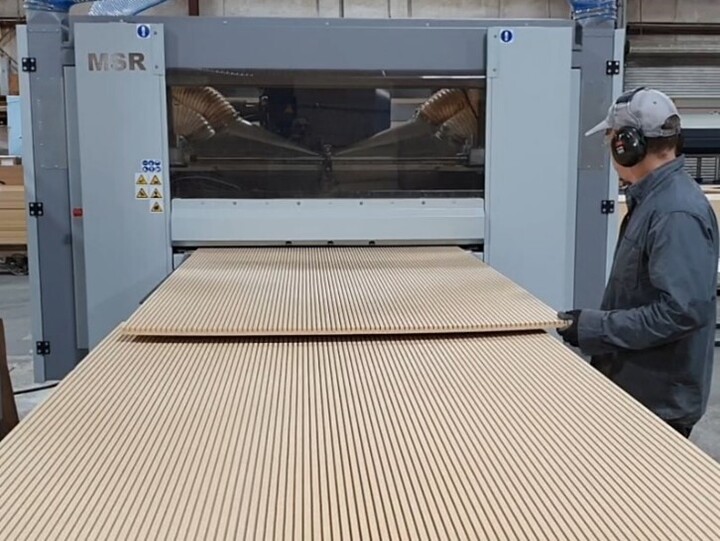 Doanh nghiệp Ý giới thiệu các máy móc, công nghệ tiên tiến ngành gỗ.