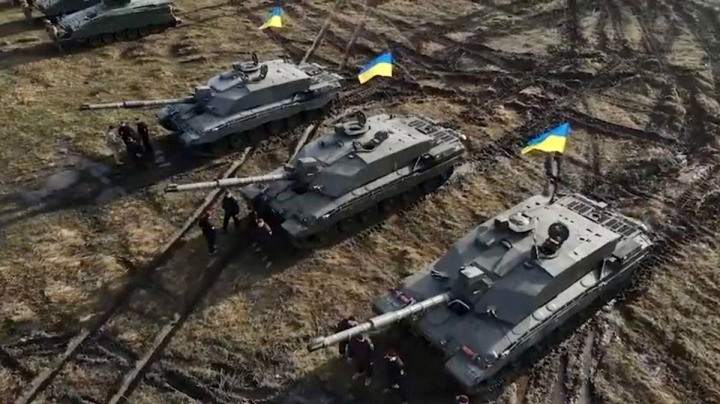 Xe tăng Challenger 2 của quân đội Ukraine.