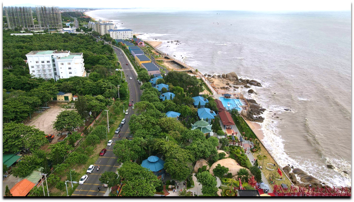 Trân Châu Beach & Resort sở hữu gần 2km bờ biển với nhiều điểm check-in thú vị.