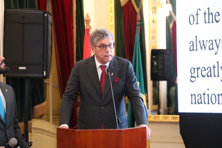 Đại sứ đặc mệnh toàn quyền Brazil tại Việt Nam Marco Farani phát biểu tại sự kiện.