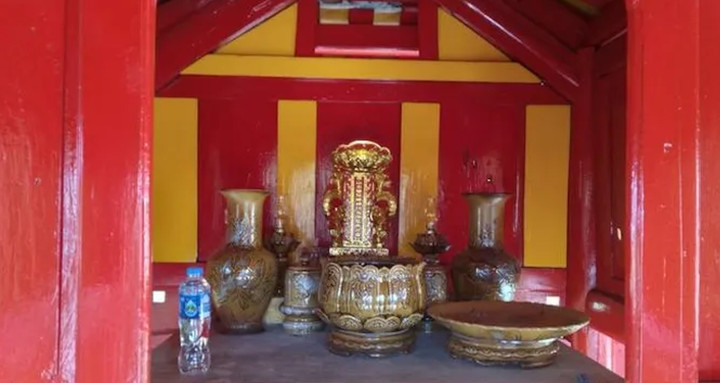 Bài vị vua Thái Đức mới được lập thờ từ tháng 5 Âm lịch tại Miếu Đôi.