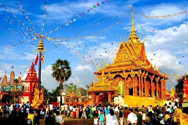 Tỉnh duy nhất ở nước ta có ba mặt giáp biển? - 5