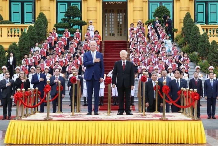 Tổng Bí thư Nguyễn Phú Trọng và Tổng thống Hoa Kỳ Joe Biden tại Lễ đón chiều 10/9/2023. (Ảnh: Báo Chính phủ)