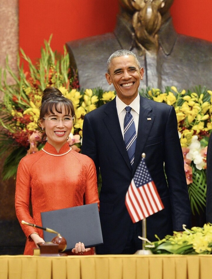 Bà Nguyễn Thị Phương Thảo và Cựu Tổng thống Mỹ Barack Obama.