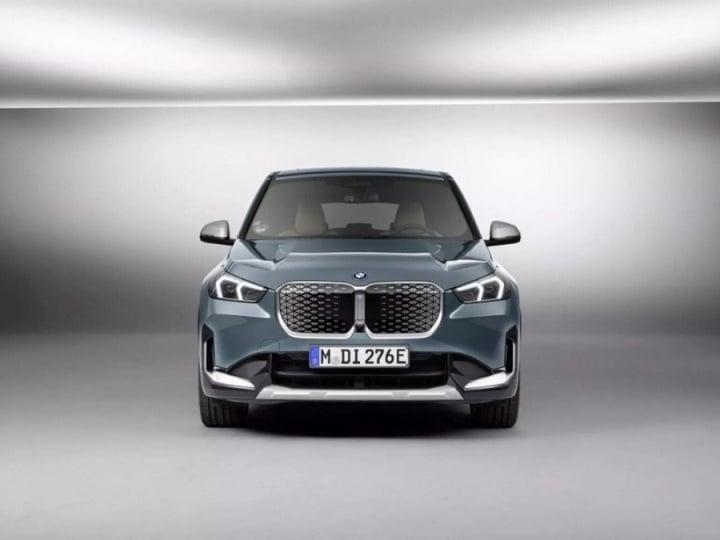 Cận cảnh xe điện BMW iX1 eDrive20 vừa ra mắt, giá 1,23 tỷ đồng - 2
