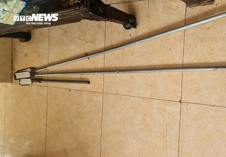 Hung khí nhóm thanh thiếu niên mang theo.