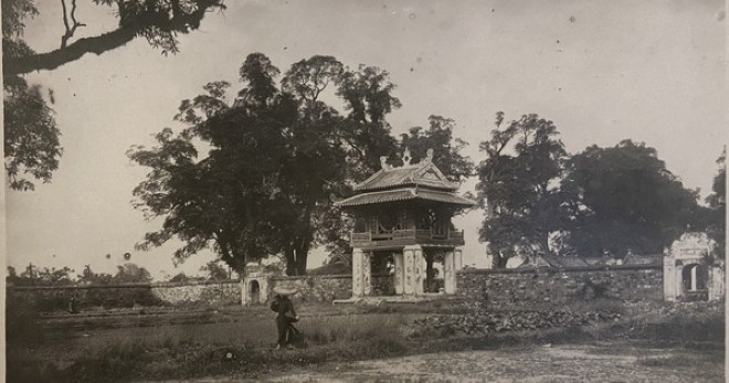 Trường đại học đầu tiên của Việt Nam có tên là gì? - 4