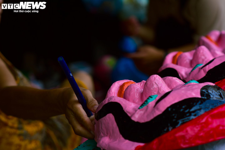 Mỗi chiếc mặt mạ đều có cho mình một ý nghĩa riêng.