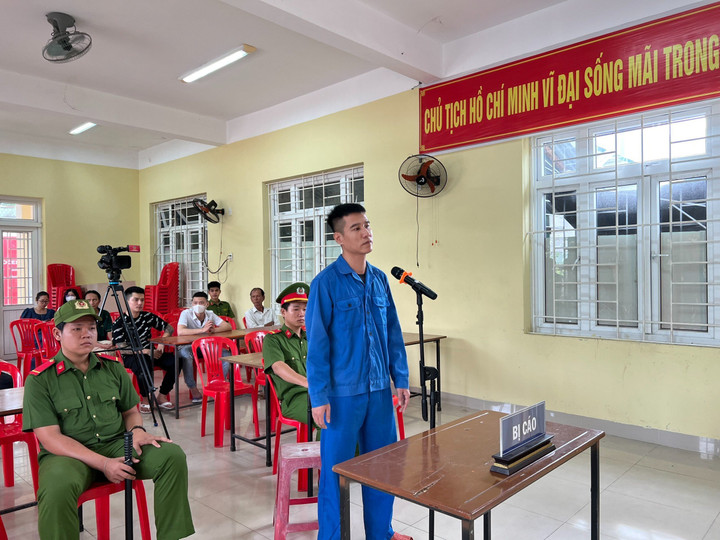 Hồ Minh Anh Quý - kẻ đập phá quán nhậu để thu tiền bảo kê.