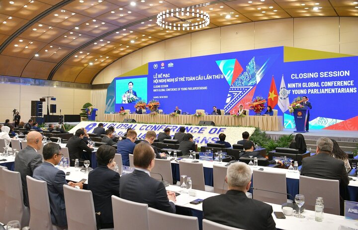 Toàn cảnh phiên bế mạc. (Ảnh: quochoi.vn)