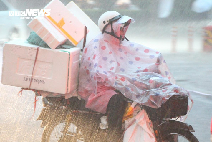 Miền Nam đề phòng mưa lớn lúc chiều và tối. (Ảnh minh hoạ)