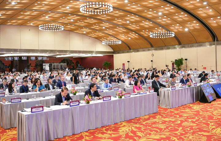 Các đại biểu tham dự Diễn đàn. (Ảnh: quochoi.vn).