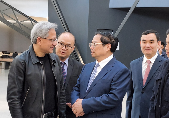 Thủ tướng Phạm Minh Chính tới thăm, làm việc một số tập đoàn công nghệ Hoa Kỳ tại thung lũng Silicon.