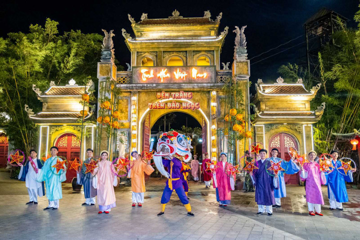 Chơi trung thu bất tận ở 'thành phố không ngủ' với voucher Grand World - 4