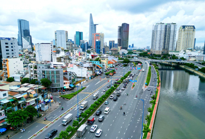 Thời tiết tại TP.HCM hôm nay 20/9, mây thay đổi đến nhiều mây, ngày nắng, chiều tối và đêm có mưa. (Ảnh minh họa)