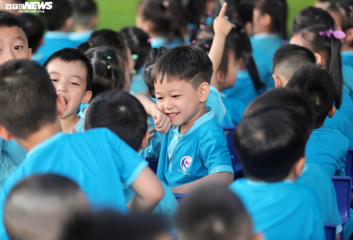 Nhiều địa phương siết chặt dạy thêm, học thêm ngay từ đầu năm học mới. (Ảnh minh họa: Ngô Nhung)