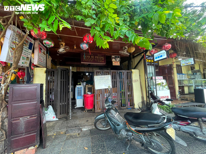 Tiệm bánh mì Phượng đang tạm thời ngừng hoạt động sau vụ ngộ độc.