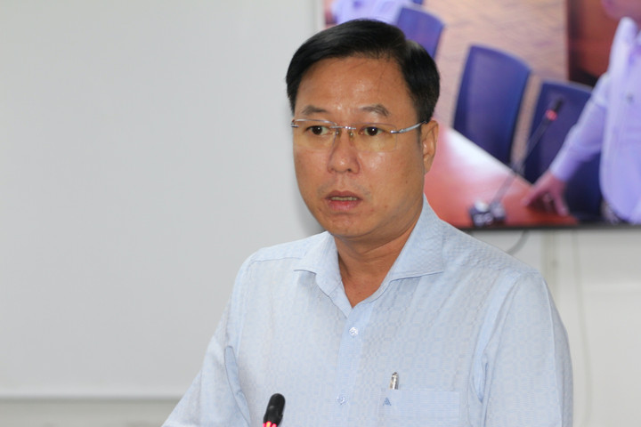 Ông Lê Tấn Tài tại cuộc họp báo về kinh tế - xã hội TP.HCM.