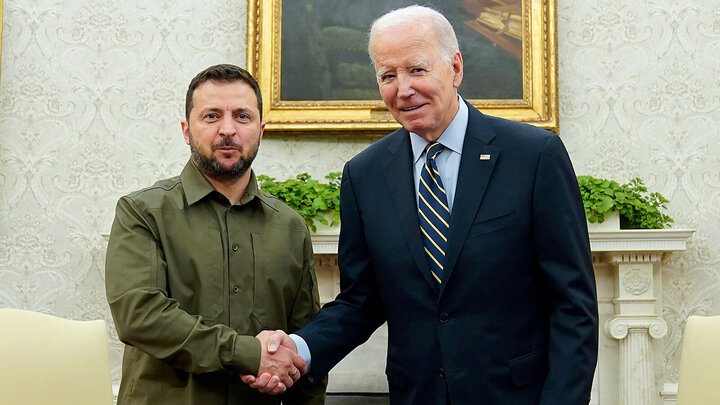 Tổng thống Mỹ Joe Biden hội đàm với Tổng thống Ukraine Volodymyr Zelensky tại Nhà Trắng ngày 22/9. (Ảnh: CNN)