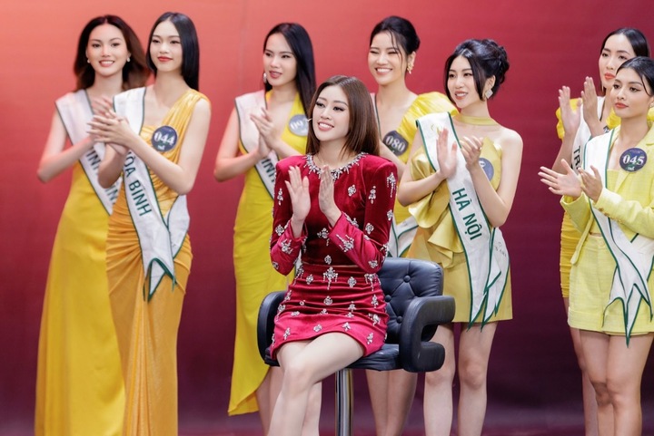 Hoa hậu Khánh Vân đảm nhận vị trí mentor tại Miss Earth Việt Nam 2023.