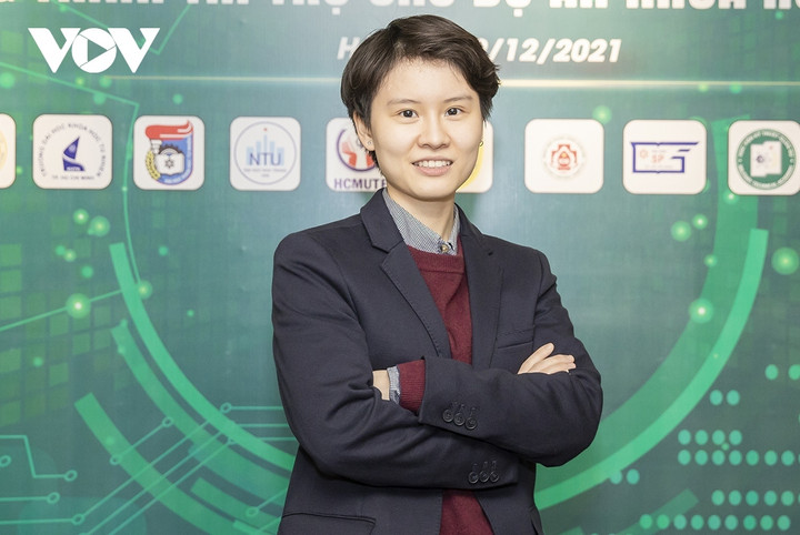 NCS Nguyễn Phúc Khánh Linh - Trường Khoa học Tự nhiên (Đại học Quốc gia Hà Nội).