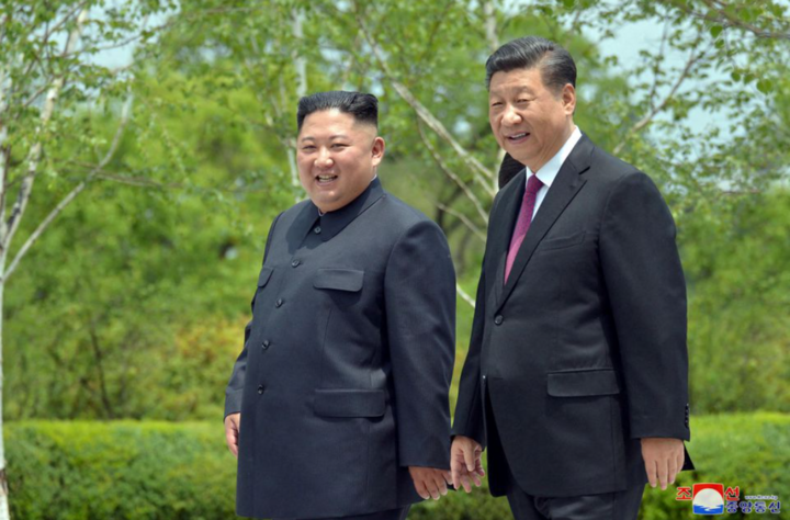 Ông Kim Jong Un và ông Tập Cận Bình.