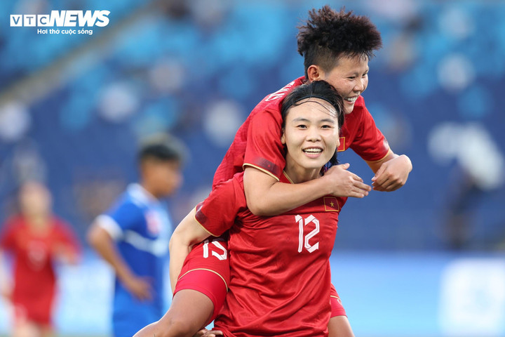 Đội tuyển Việt Nam đặt mục tiêu thắng đậm Bangladesh. (Ảnh: Hoàng Anh)