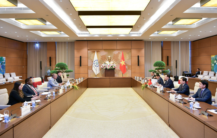 Quang cảnh buổi tiếp.