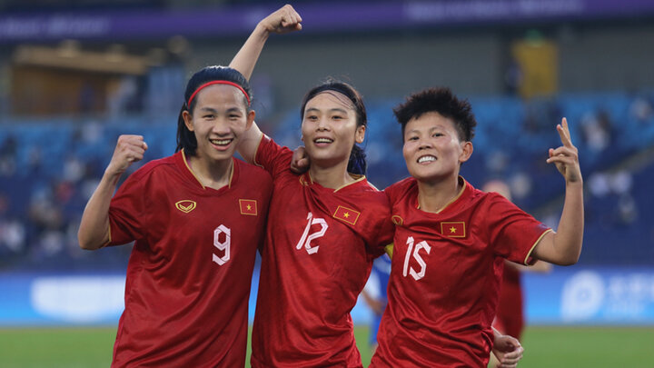 Đội tuyển nữ Việt Nam thắng 2 trận nhưng chưa chắc qua vòng bảng ASIAD 19. (Ảnh: VFF)