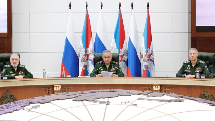 Bộ trưởng Quốc phòng Nga, Đại tướng Sergei Shoigu tại cuộc họp với các quan chức của Bộ quốc phòng Nga ngày 26/9. (Ảnh: Sputnik)