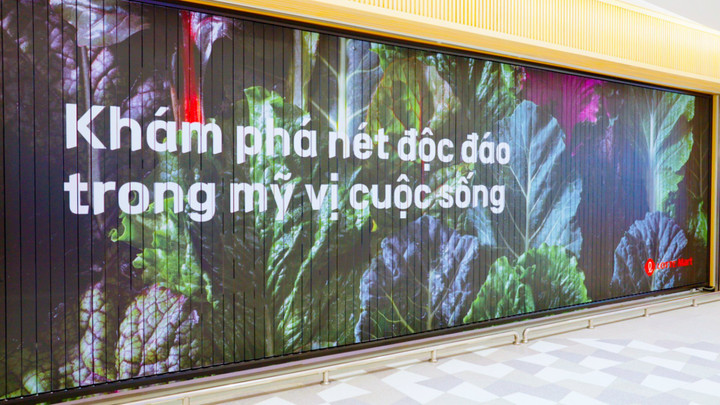 LOTTE Mart West Lake - mô hình siêu thị kiểu mẫu mới của chuỗi LOTTE Mart tại Việt Nam chính thức đi vào hoạt động.